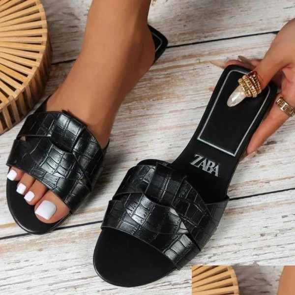 Slippers Designer Traf Womens Flat Slider Comfortable Shoes Casual Sole Summer Sandals 240611 Drop Delivery Accessories Dhmeq